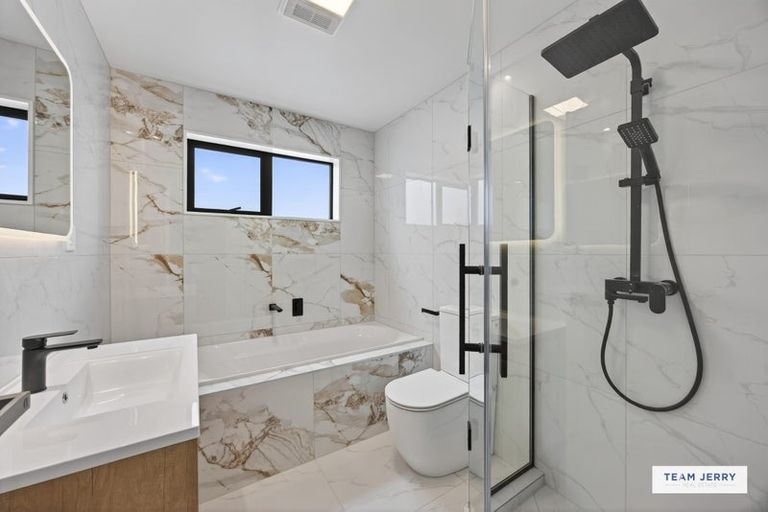 Photo of property in 49 Auranga Drive, Karaka, Papakura, 2113