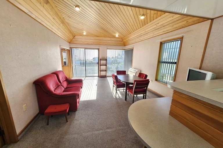 Photo of property in 27 Loris Place, Karoro, Greymouth, 7805