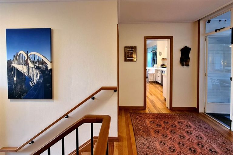 Photo of property in 6 Woodstock Road, Fairfield, Hamilton, 3214