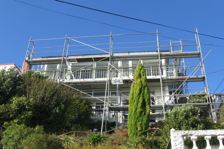 Photo of property in 37 The Crescent, Roseneath, Wellington, 6011