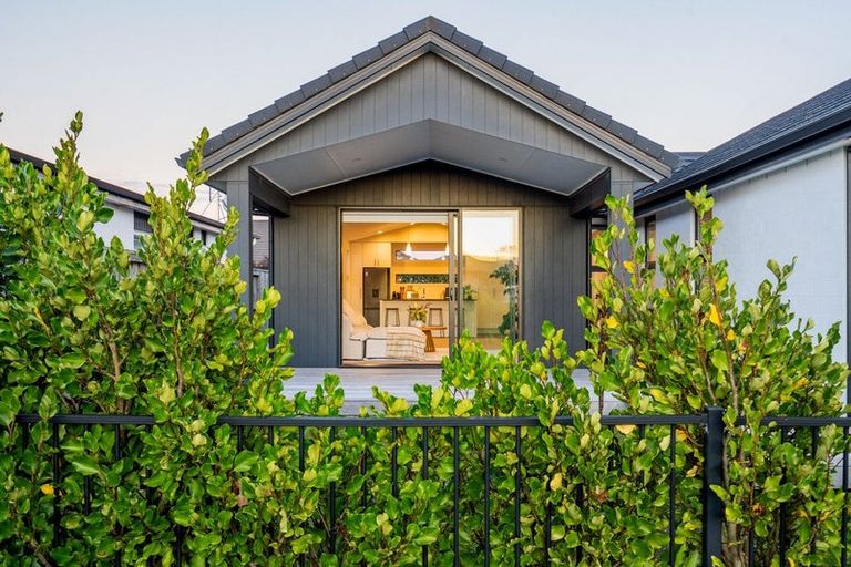 Photo of property in 56 Dunkeld Drive, Papamoa, 3118