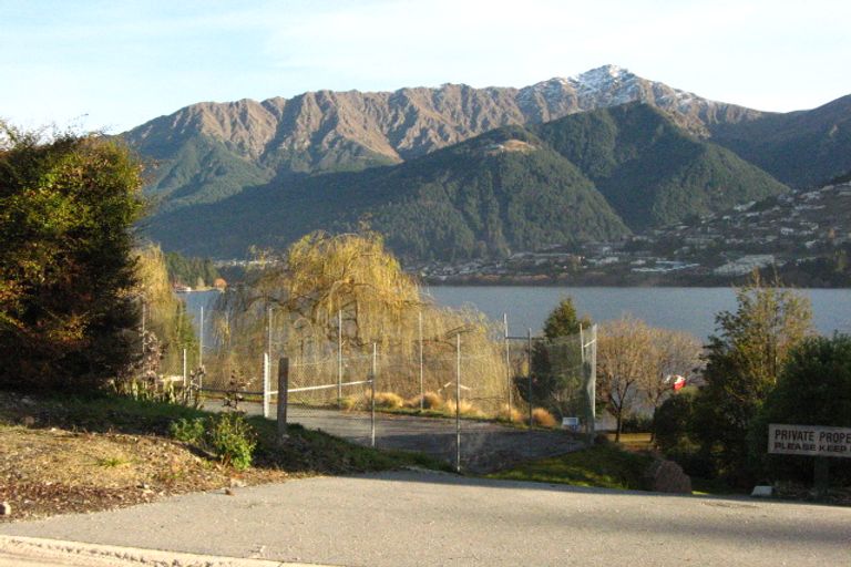 Photo of property in 559 Peninsula Road, Kelvin Heights, Queenstown, 9300