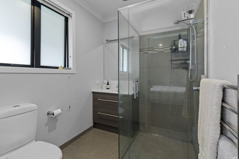 Photo of property in 9 Vernon Grove, Brown Owl, Upper Hutt, 5018