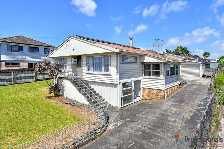 Photo of property in 9 Plunket Avenue, Papatoetoe, Auckland, 2104
