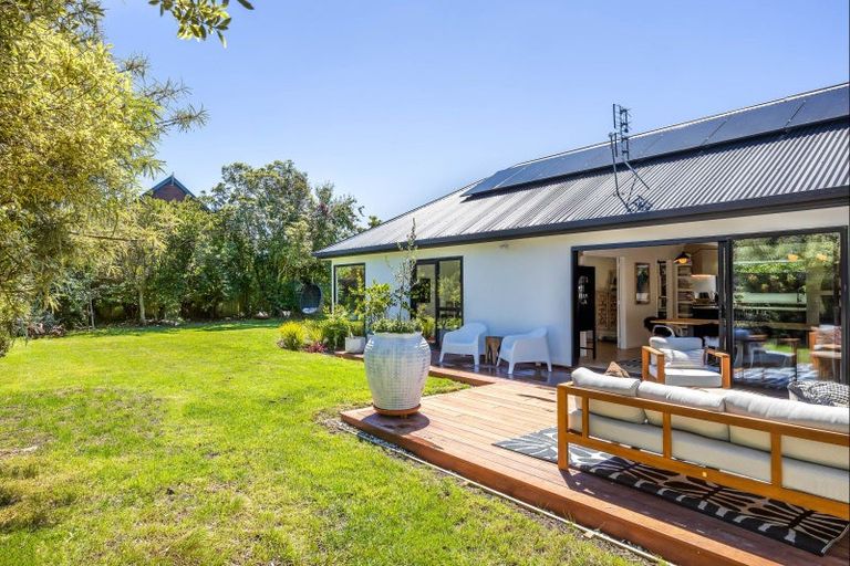 Photo of property in 43 West Belt, Rangiora, 7400