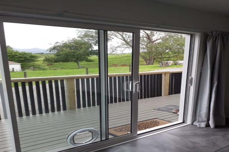 Photo of property in 104 Carthew Street, Okato, 4335