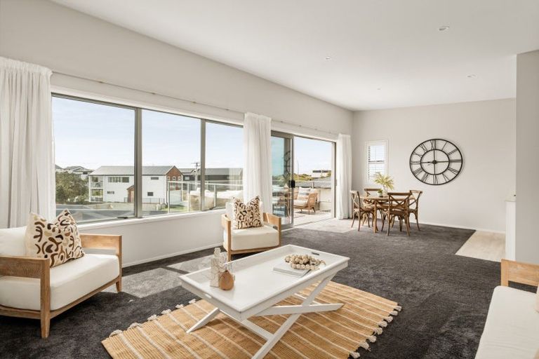 Photo of property in 1330b Papamoa Beach Road, Papamoa Beach, Papamoa, 3118