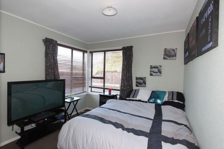 Photo of property in 88 Ottawa Road, Wainoni, Christchurch, 8061