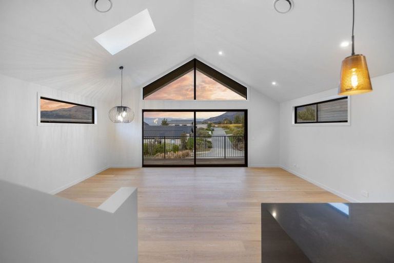 Photo of property in 45b Mcadam Drive, Jacks Point, Queenstown, 9371