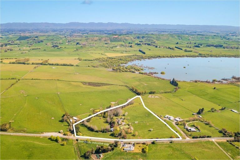 Photo of property in 510 Porangahau Road, Waipukurau, 4282