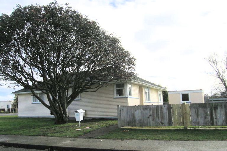 Photo of property in 900 Cambridge Street, Mayfair, Hastings, 4122