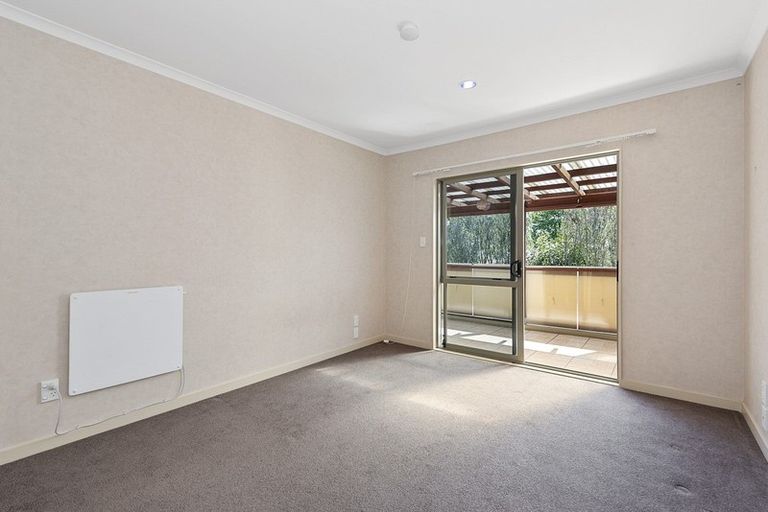 Photo of property in 18 Nielsen Gardens, Rototuna, Hamilton, 3210