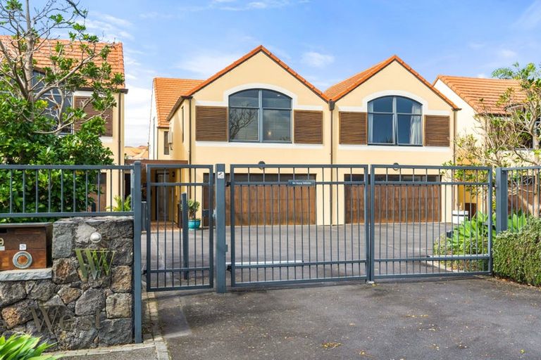 Photo of property in 105 Waterside Crescent, Gulf Harbour, Whangaparaoa, 0930