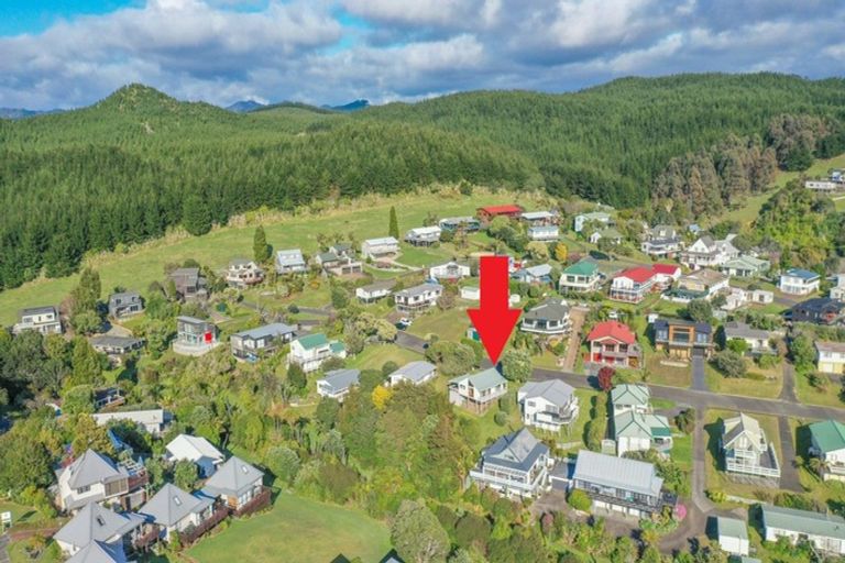 Photo of property in 221 Russell Bruce Place, Onemana, Whangamata, 3691