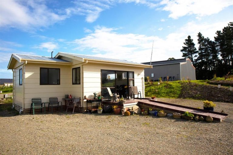 Photo of property in 27 Bakers Road, Waimate, 7978