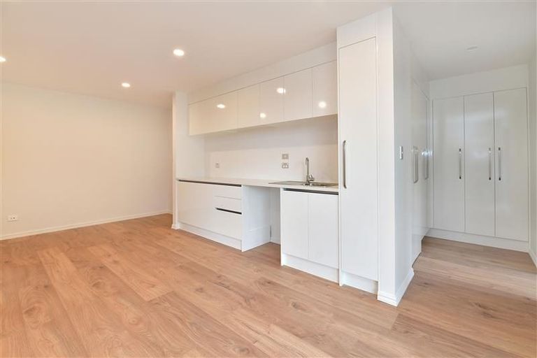 Photo of property in 245 West Hoe Heights, Orewa, 0931