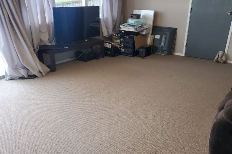 Photo of property in 105 Macleans Road, Bucklands Beach, Auckland, 2014