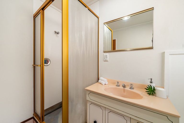 Photo of property in 52 Mcparland Street, Ebdentown, Upper Hutt, 5018