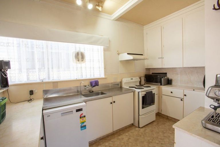 Photo of property in 50 Pitt Street, Raetihi, 4632