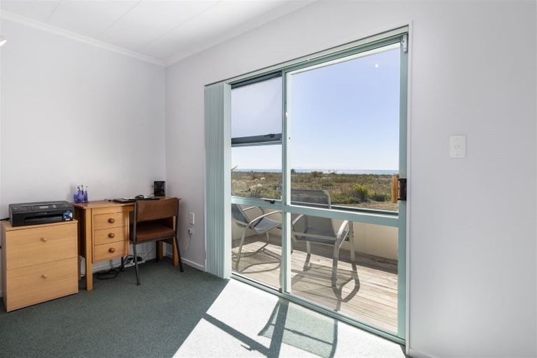 Photo of property in 64 Rarangi Beach Road, Rarangi, Blenheim, 7273