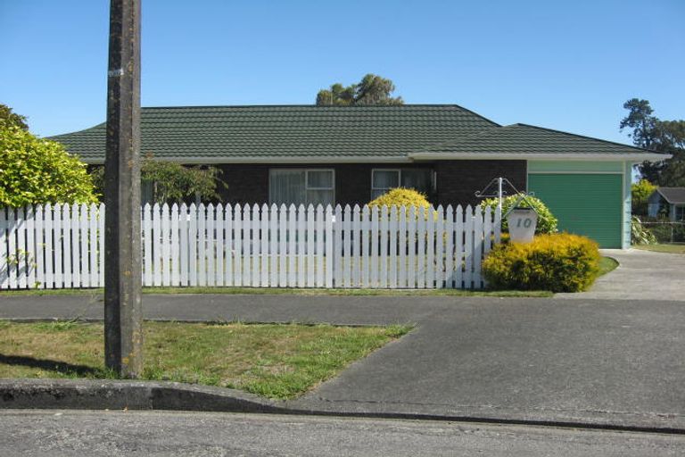 Photo of property in 10 Ranui Place, Feilding, 4702