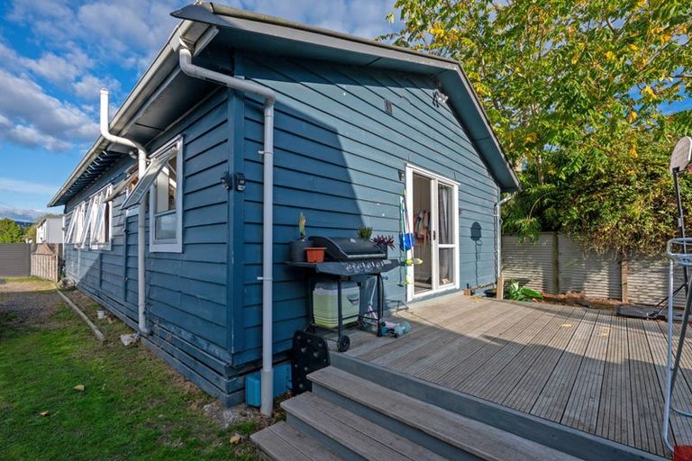 Photo of property in 6b Tawa Street, Waikanae, 5036