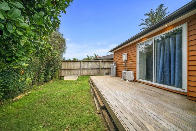 Photo of property in 3 Samuel Cross Place, Greenhithe, Auckland, 0632