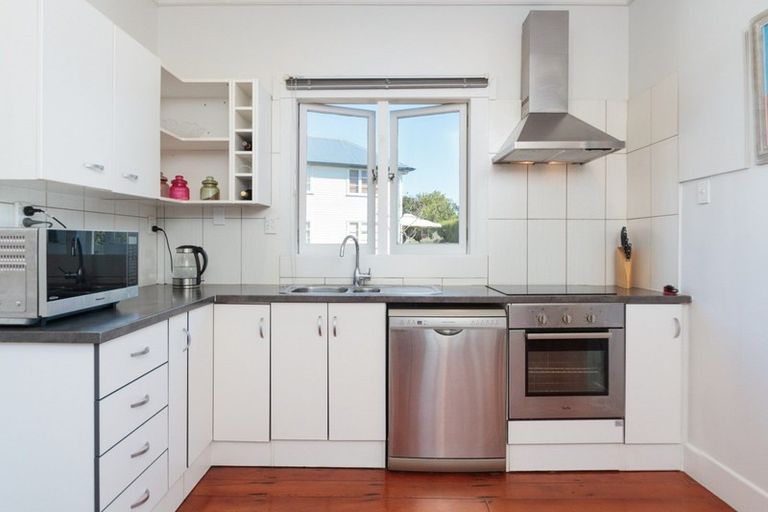 Photo of property in 2/29b Harrisfield Drive, Hairini, Tauranga, 3112