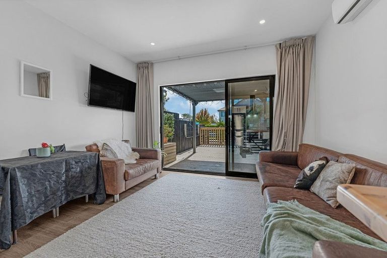 Photo of property in 4 Timbermill Road, Whenuapai, Auckland, 0618