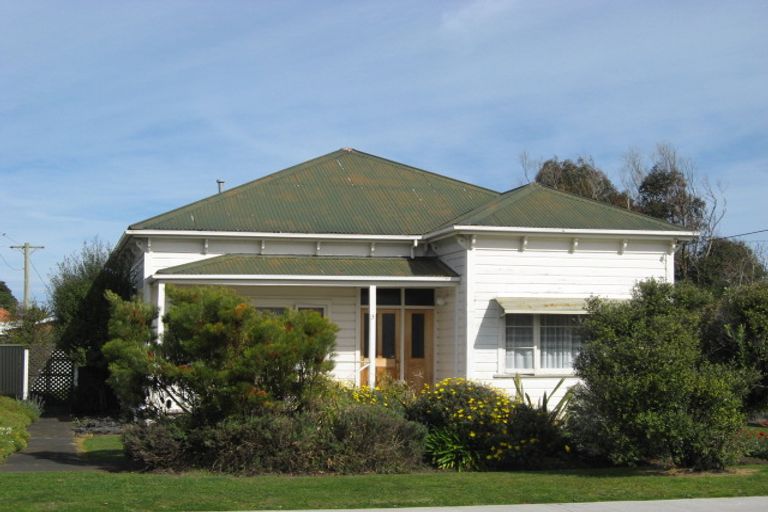 Photo of property in 3 Rimu Street, Gonville, Whanganui, 4501