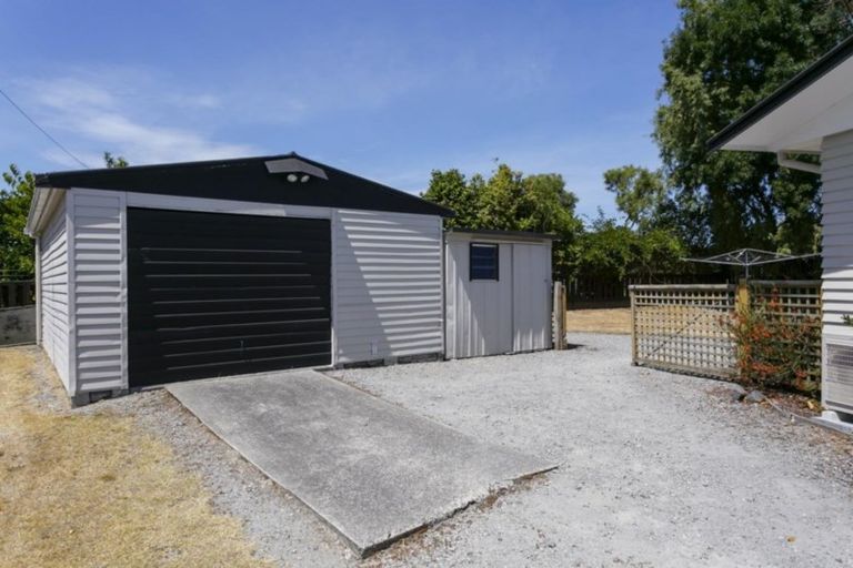Photo of property in 34 Aubrey Crescent, Rainbow Point, Taupo, 3330