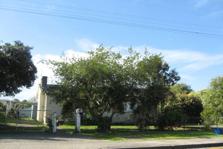 Photo of property in 329 Clifton Road, Te Awanga, 4102