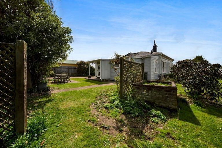 Photo of property in 9 Orlando Street, Stratford, 4332