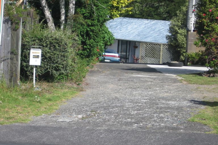 Photo of property in 1/40 Manuka Road, Glenfield, Auckland, 0629