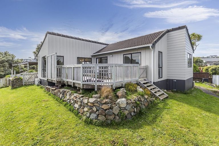 Photo of property in 1/5 Rothwell Street, Titahi Bay, Porirua, 5022