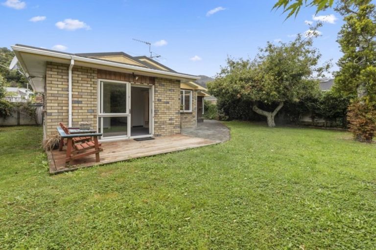Photo of property in 36c Montgomery Street, Stokes Valley, Lower Hutt, 5019