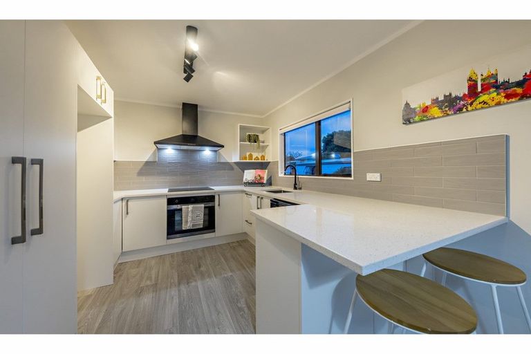 Photo of property in 3/22 Swaffield Road, Papatoetoe, Auckland, 2025