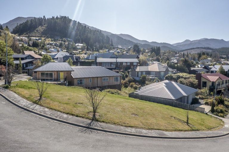 Photo of property in 48 Saint James Avenue, Hanmer Springs, 7334