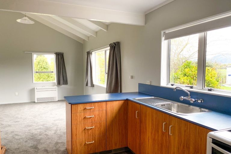 Photo of property in 108 Commercial Street, Takaka, 7110