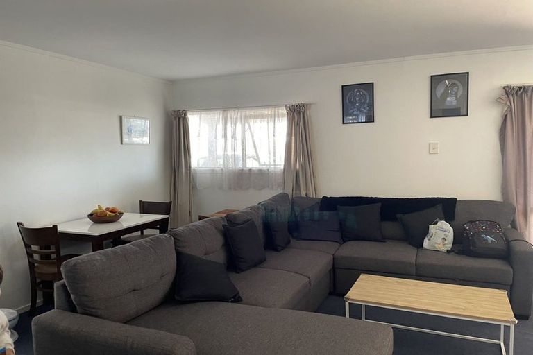 Photo of property in 24 Vetori Place, Clover Park, Auckland, 2023