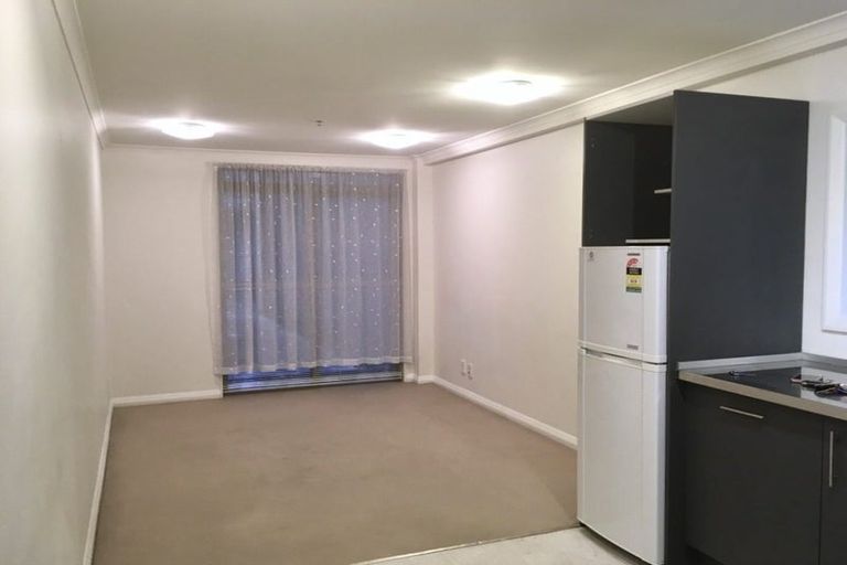 Photo of property in Monvie Apartments, 112/15 Holland Street, Te Aro, Wellington, 6011