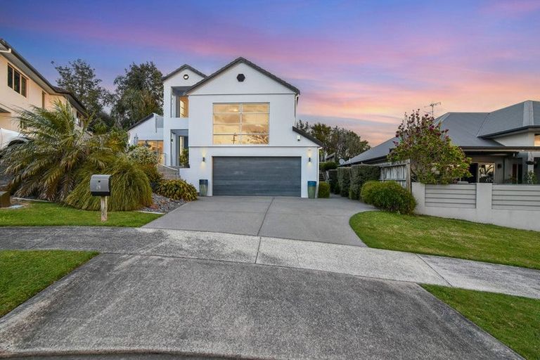 Photo of property in 24 Riddington Rise, Ohauiti, Tauranga, 3112