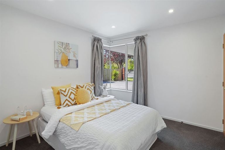 Photo of property in 11 Bishopsworth Street, Hillsborough, Christchurch, 8022