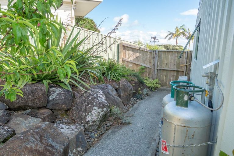 Photo of property in 2 Torsby Road, Coopers Beach, 0420
