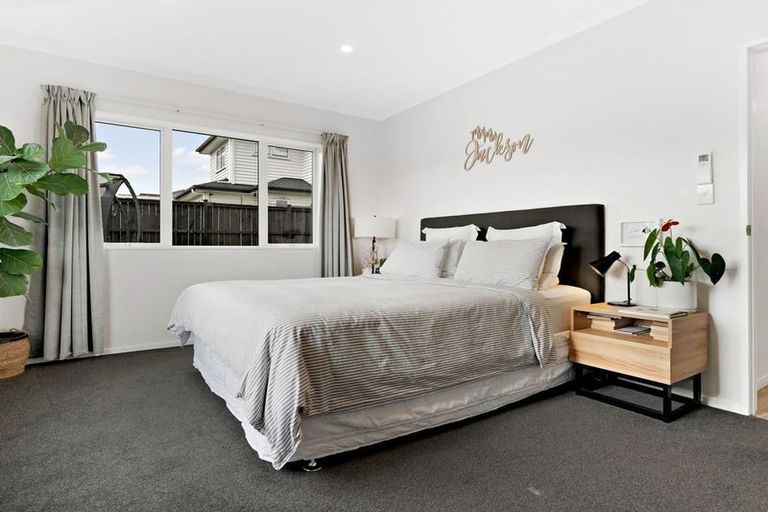 Photo of property in 47 Jeroboam Loop, Kumeu, 0810