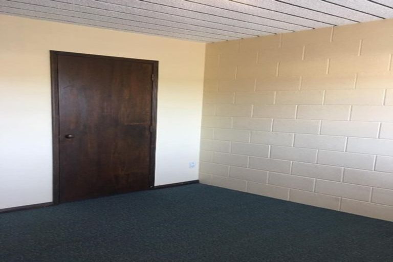 Photo of property in 1/555 Hillside Road, Caversham, Dunedin, 9012