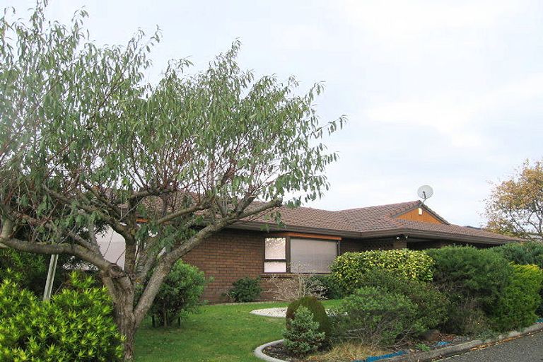 Photo of property in 6 Saint James Court, Paraparaumu, 5032