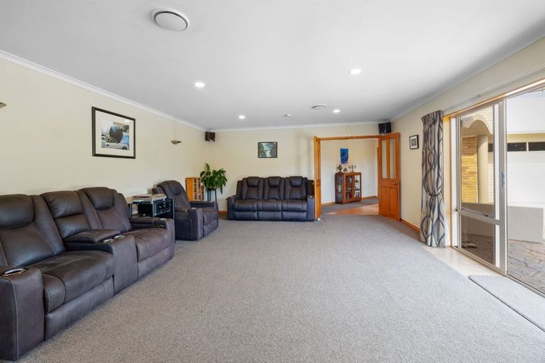 Photo of property in 10a Shelter Grove, Frankleigh Park, New Plymouth, 4310