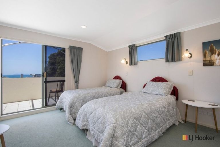 Photo of property in 10 Shaw Road, Waihi Beach, 3611