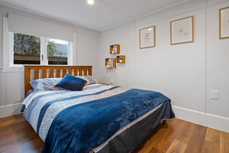 Photo of property in 44 Coopers Road, Dallington, Christchurch, 8061